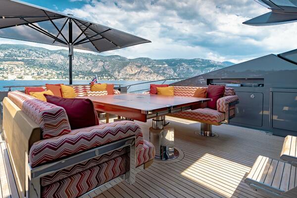 KJOS 124ft Palmer Johnson Yacht For Sale