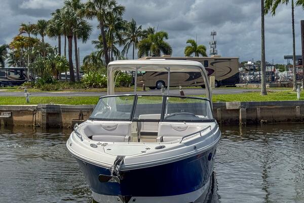 Photo of the 2016 Chaparral 307 SSX