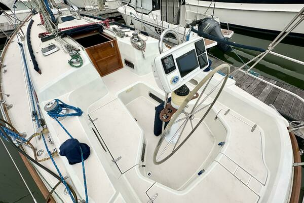 Photo of the 1998 Sabre  "BUENA VIDA"