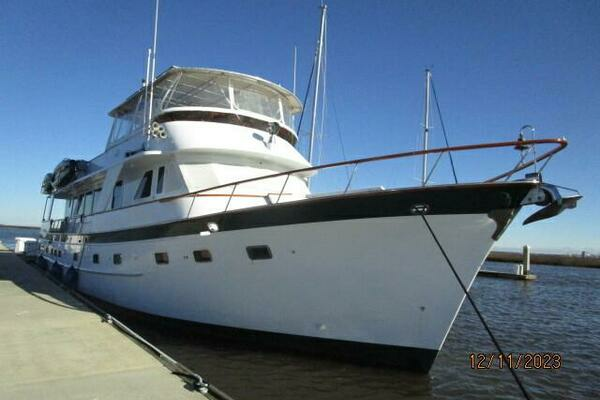 Photo of the 1986 DeFever 72 "Neptune II"