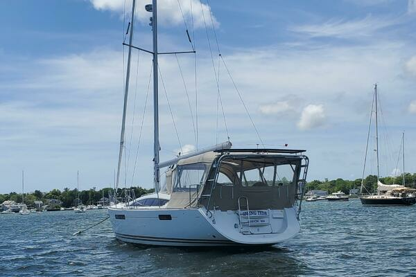 Photo of the 2012 Jeanneau 53 "Spring Tide"