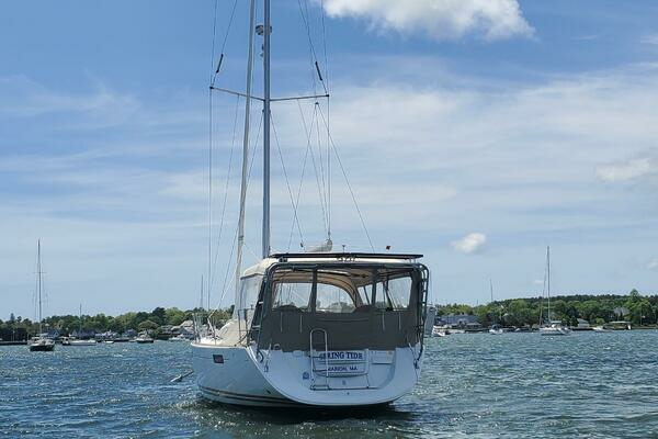 Photo of the 2012 Jeanneau 53 "Spring Tide"