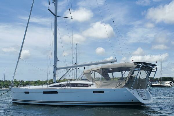 Photo of the 2012 Jeanneau 53 "Spring Tide"