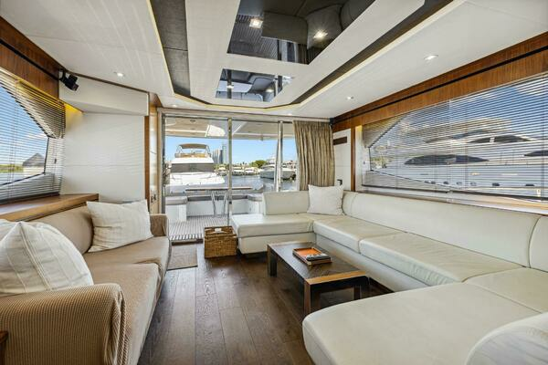 2014 Sunseeker 73