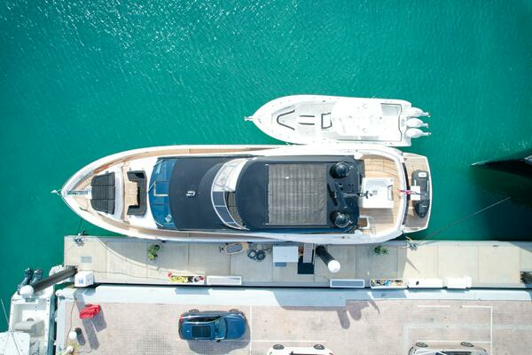 2018 Sunseeker 86
