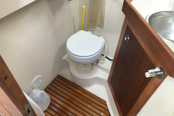 El Dorado 34ft Mainship Yacht For Sale