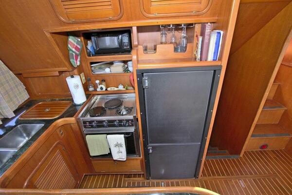 Serrano 45ft Hans Christian Yacht For Sale