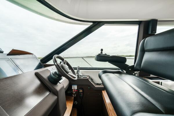 Hoosier Daddy V 53ft Tiara Yachts Yacht For Sale