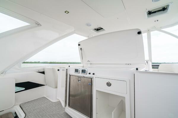 Hoosier Daddy V 53ft Tiara Yachts Yacht For Sale
