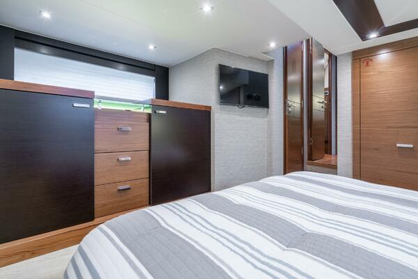 Hoosier Daddy V 53ft Tiara Yachts Yacht For Sale