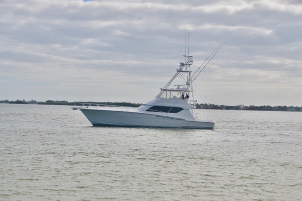 DOWN TIME 60ft Hatteras Yacht For Sale