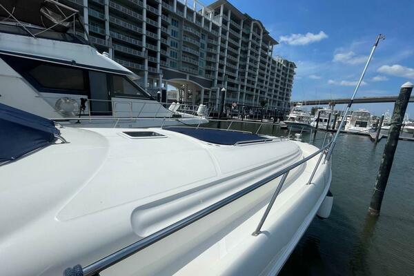 THE SANDLOT 46ft Sea Ray Yacht For Sale