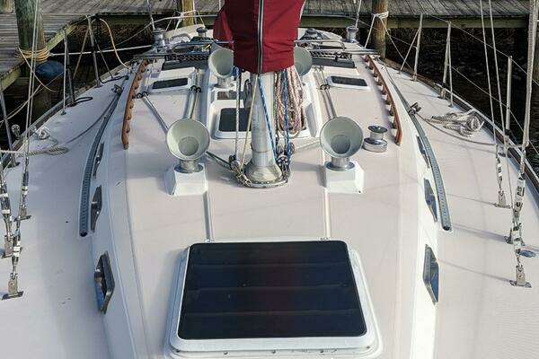 Photo of the 1993 Sabre 38 "Sultan"