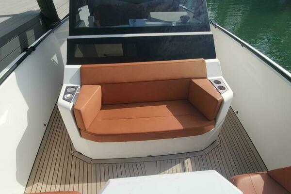 Photo of the 2021 Vanquish VQ40 "SMART"