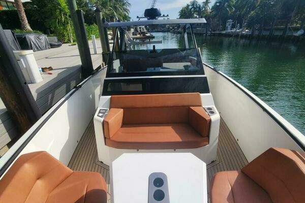 Photo of the 2021 Vanquish VQ40 "SMART"