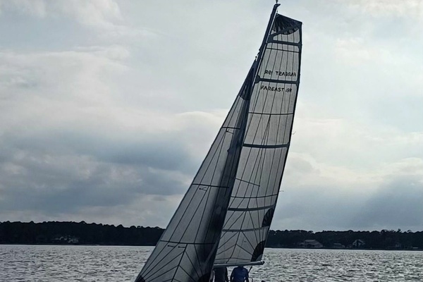 19ft FarEast Yacht For Sale