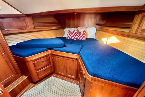 Photo of the 2001 Sabre Sabreline 47 "SWAMP FOX"