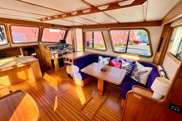 SWAMP FOX 47ft Sabre Yacht For Sale