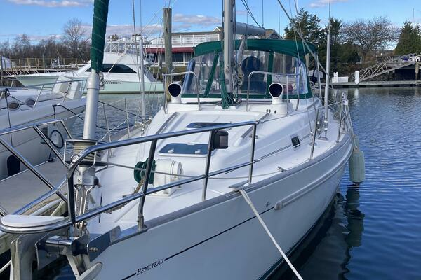 Photo of the 1996 Beneteau 40 CC "Chelsea Girl"