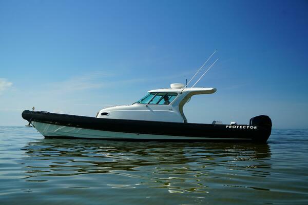 38ft Protector Yacht For Sale