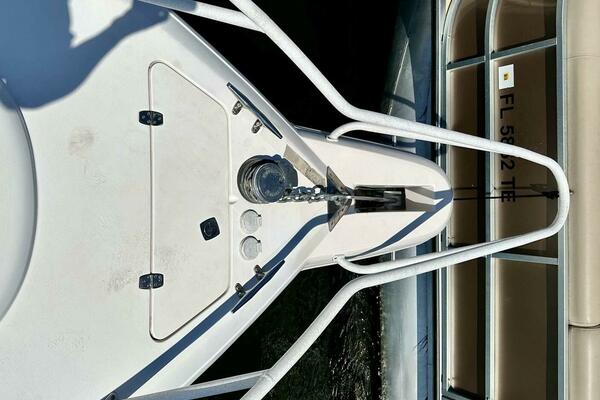 Bow Pulpit and Windlass