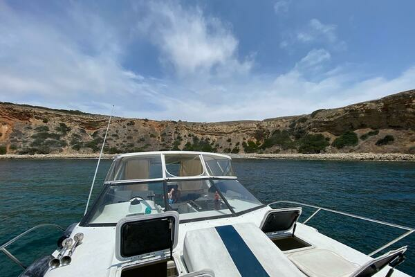 Photo of the 1993 Silverton 38 Express "Guyana Boat"