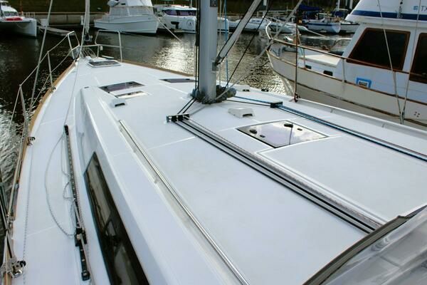 Photo of the 2015 Beneteau Oceanis 45 "Ocean Blue"