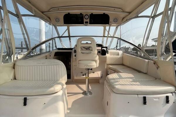 33ft Grady White Yacht For Sale