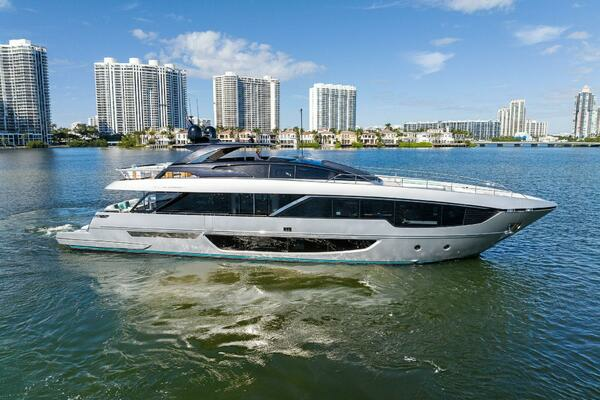102-ft-Riva-2024-Corsaro Super-BESO-Aventura Florida United States yacht for sale