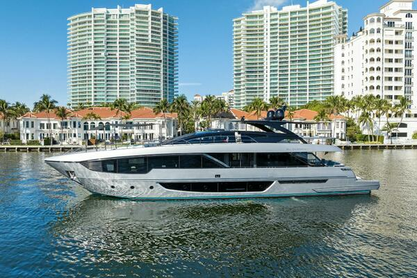 Photo of the 2024 Riva Corsaro Super "BESO"