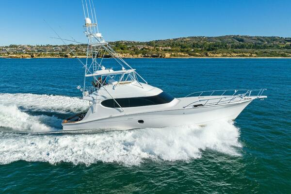2007 Hatteras 64