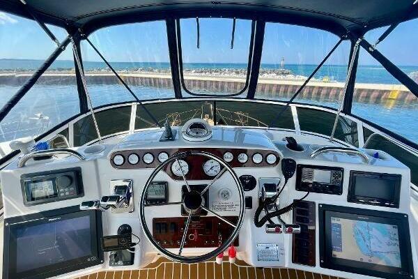 42ft Silverton Yacht For Sale