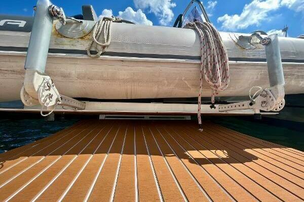 42ft Silverton Yacht For Sale