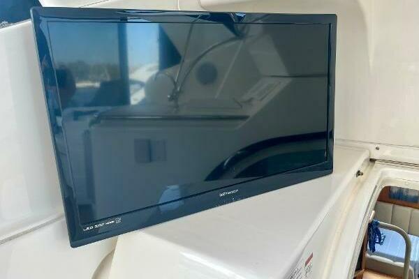 42ft Silverton Yacht For Sale