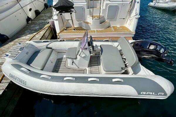 42ft Silverton Yacht For Sale