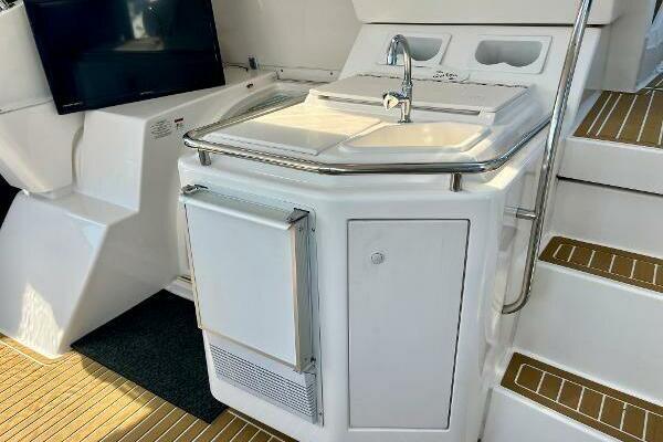 42ft Silverton Yacht For Sale