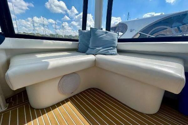 42ft Silverton Yacht For Sale