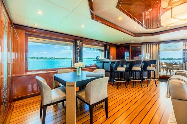 2011 Trinity Yachts 164