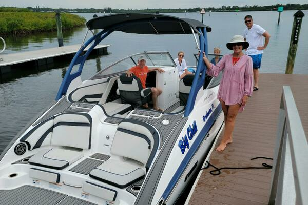 Photo of the 2018 Yamaha Boats 