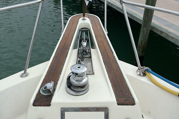 Hattitude 53ft Hatteras Yacht For Sale