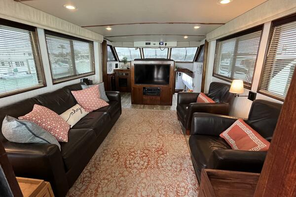 Hattitude 53ft Hatteras Yacht For Sale