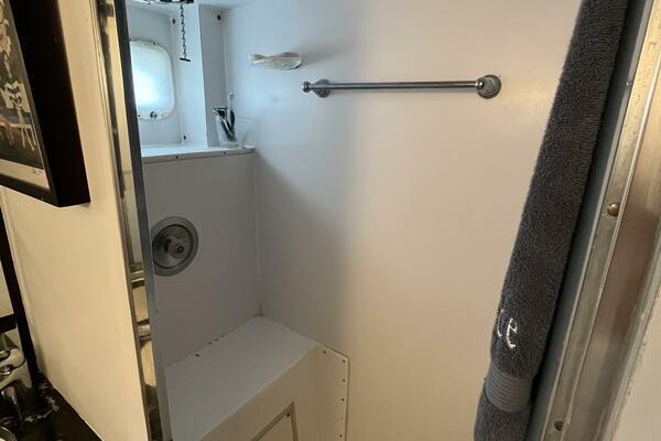 Hattitude 53ft Hatteras Yacht For Sale