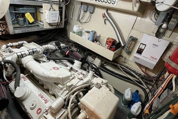 Hattitude 53ft Hatteras Yacht For Sale