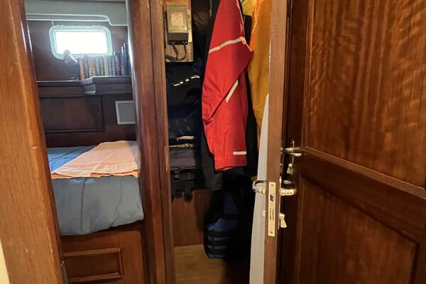 Hattitude 53ft Hatteras Yacht For Sale