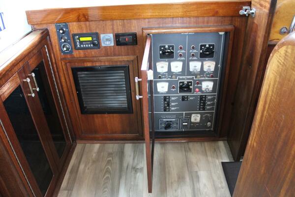 Hattitude 53ft Hatteras Yacht For Sale