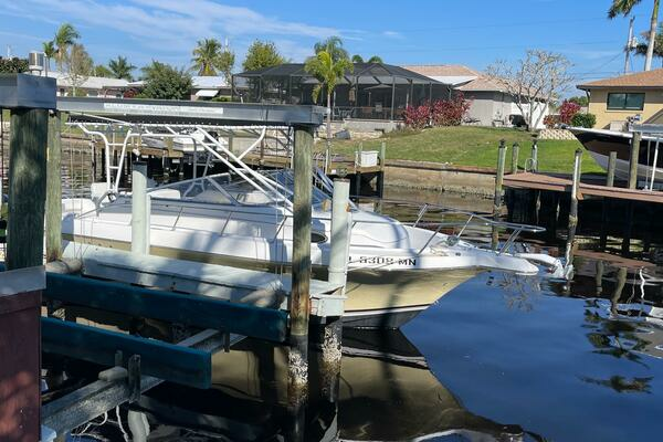 Photo of the 2004 Pro-Line 30 Express "Sea Breeze"