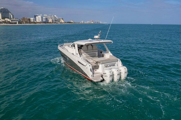 2019 Azimut 40