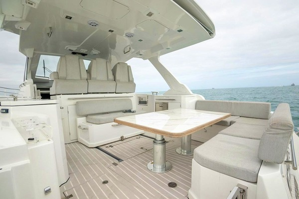 2019 Azimut 40