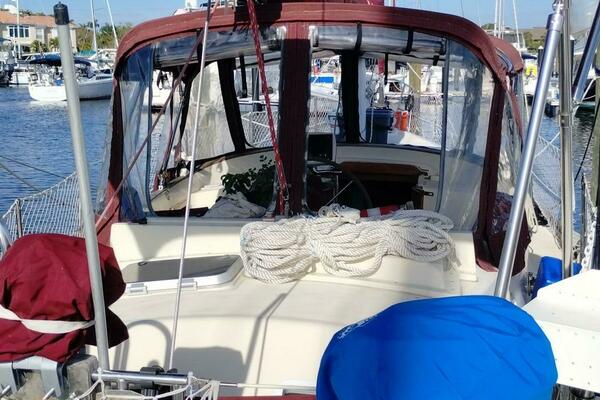 39ft Mariner Yacht For Sale