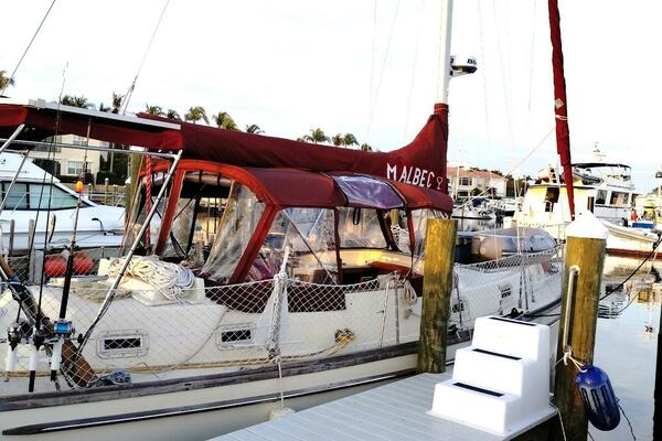 39ft Mariner Yacht For Sale